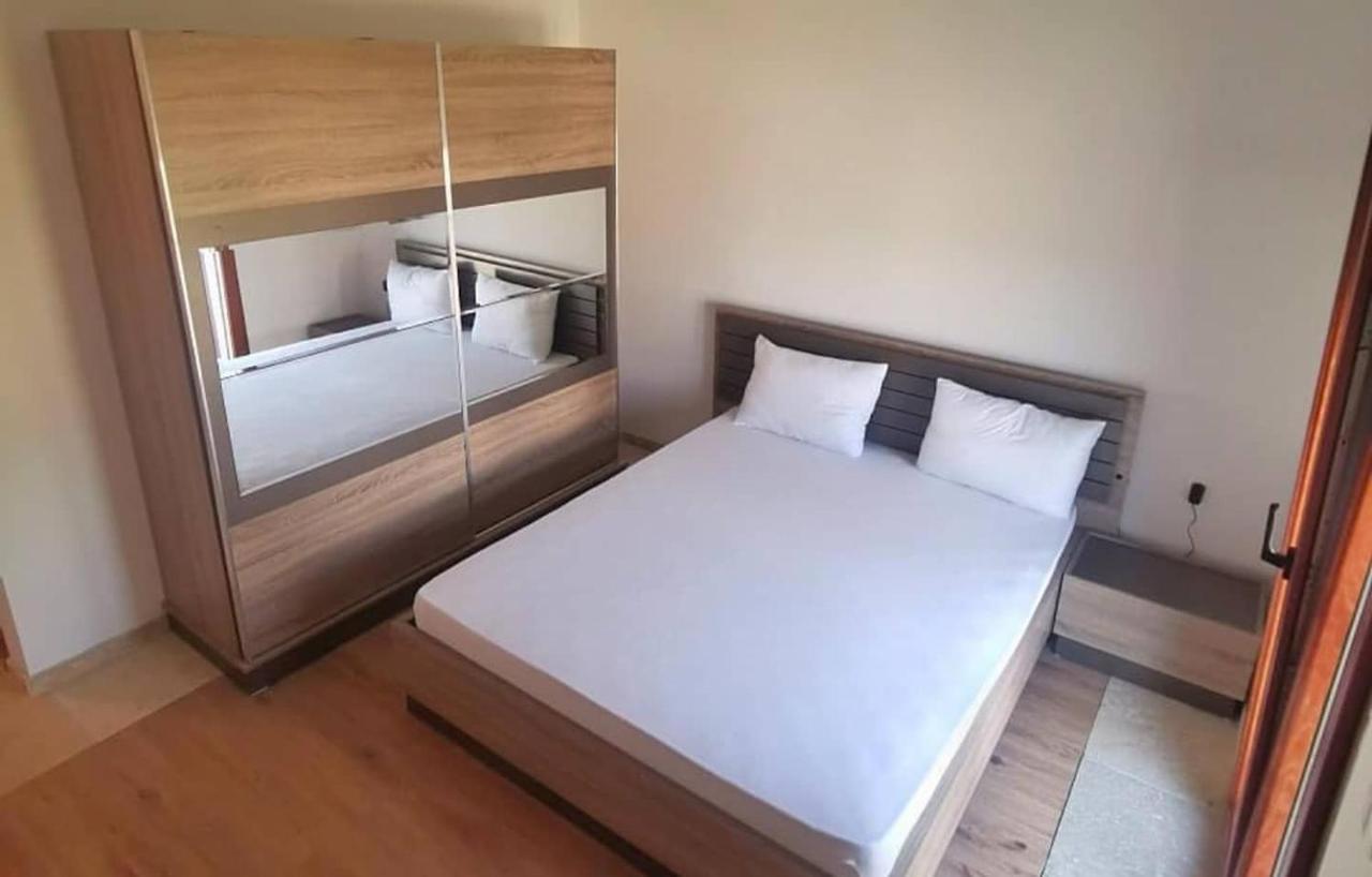 New Luxury Apartments Bar Esterno foto