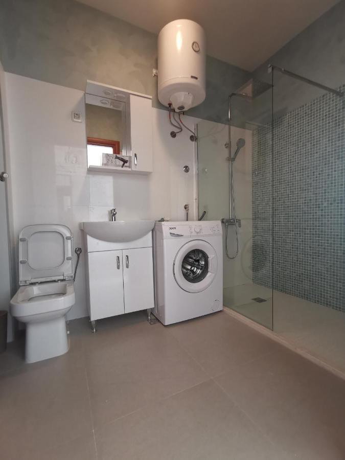 New Luxury Apartments Bar Esterno foto