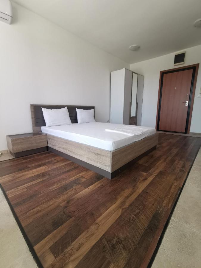 New Luxury Apartments Bar Esterno foto